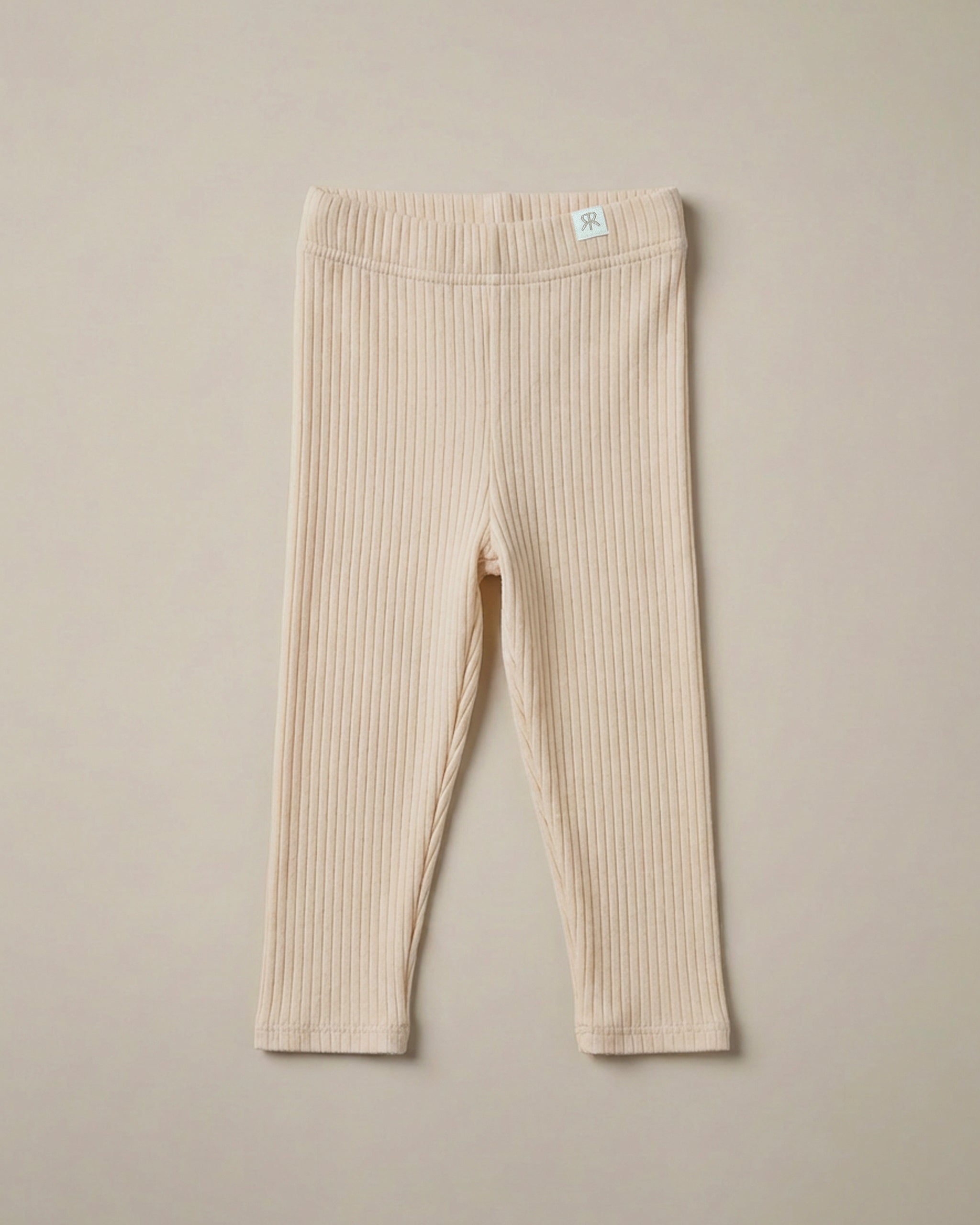 RiBBED LEGGiNGS - MACADAMiA MiLK