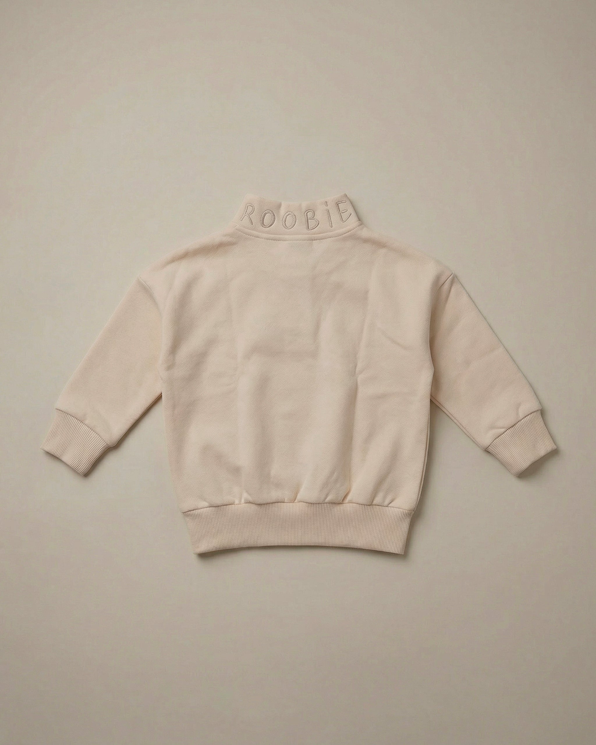 QUARTER ZiP JUMPER - MACADAMiA MiLK