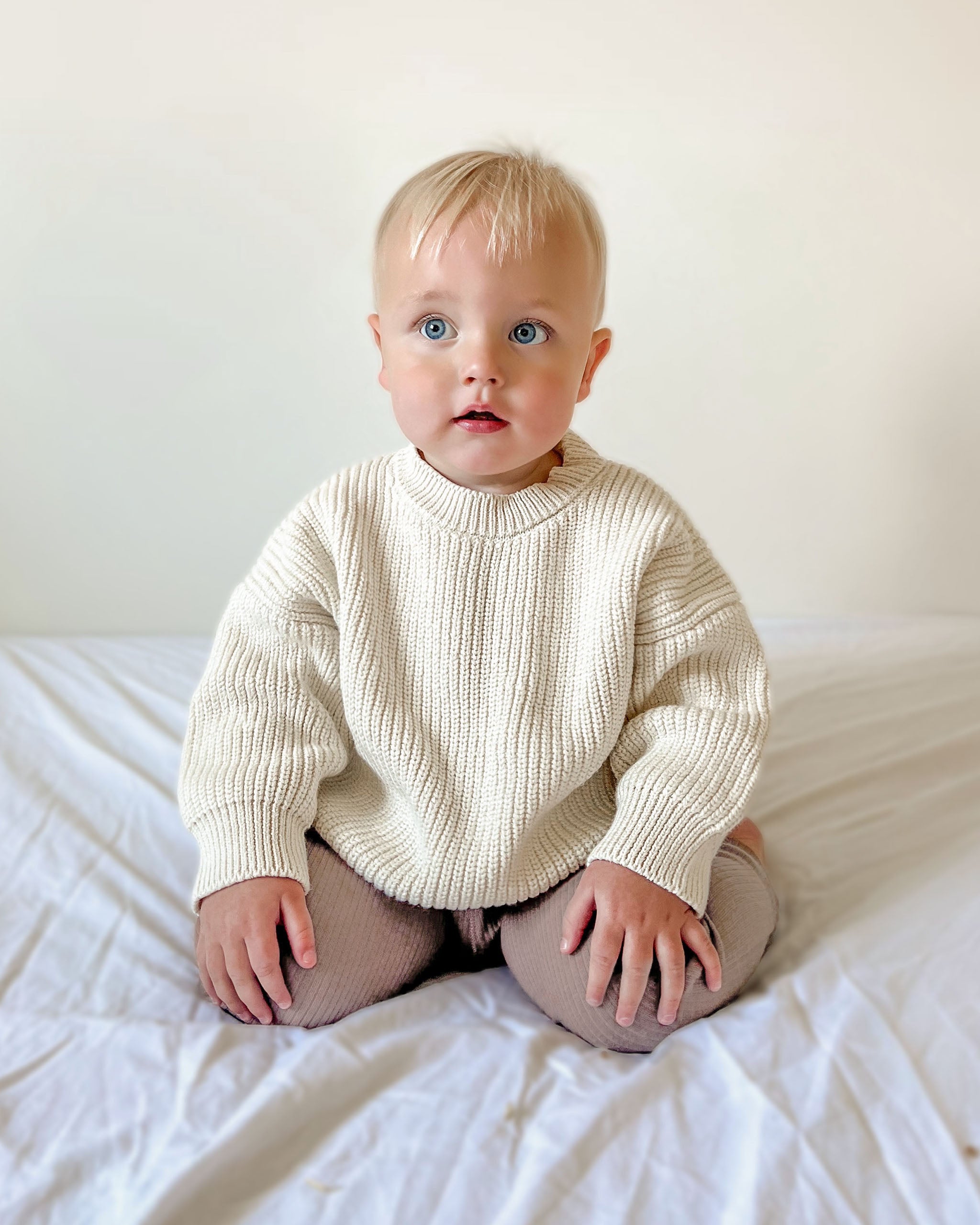 CHUNKY KNiT SWEATER - AiRLiE SANDS