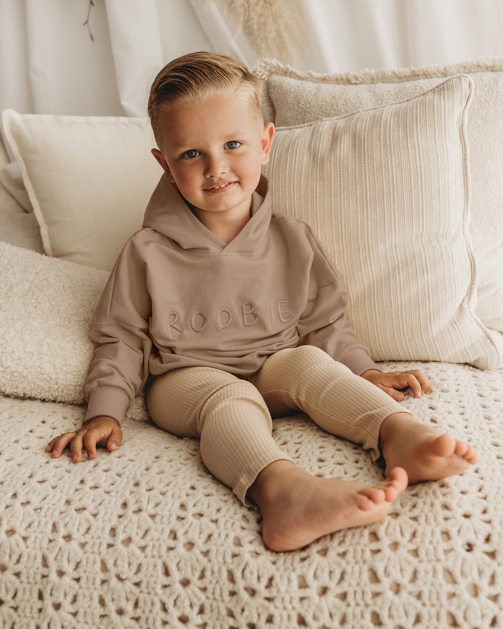 ROOBiE oversized toddler jumper in CHOCCY BiCCY – brown toddler sweatshirt, capsule wardrobe essential for everyday wear