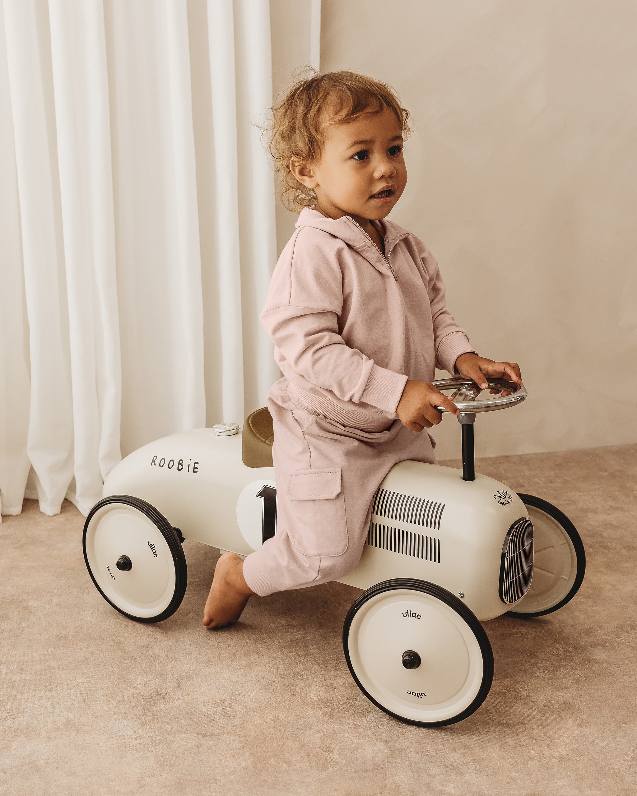 ROOBiE toddler cargo joggers in RASPBERRY WHiP – pink jogger trousers with pockets, versatile nursery-friendly style