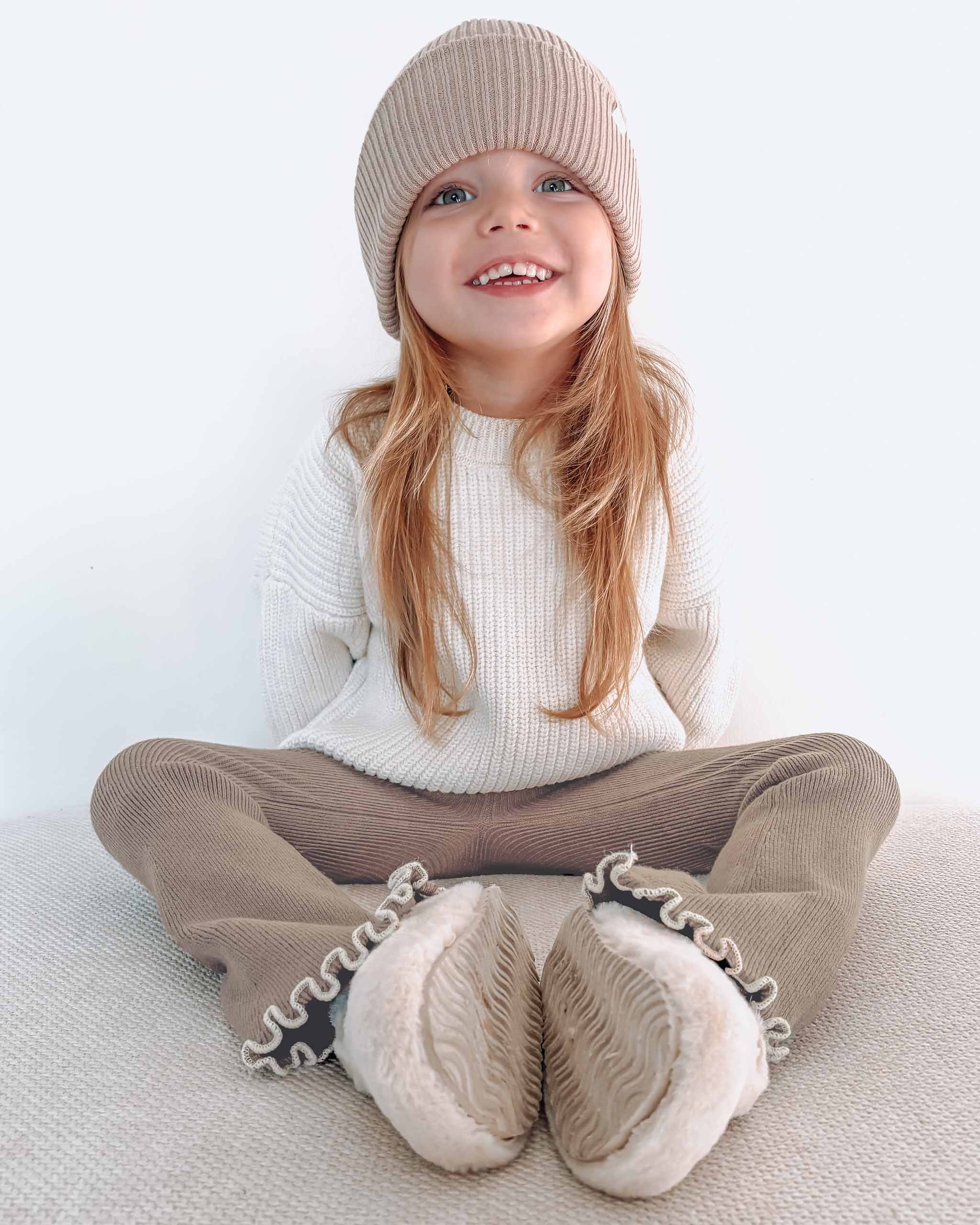 CHUNKY KNiT SWEATER - AiRLiE SANDS