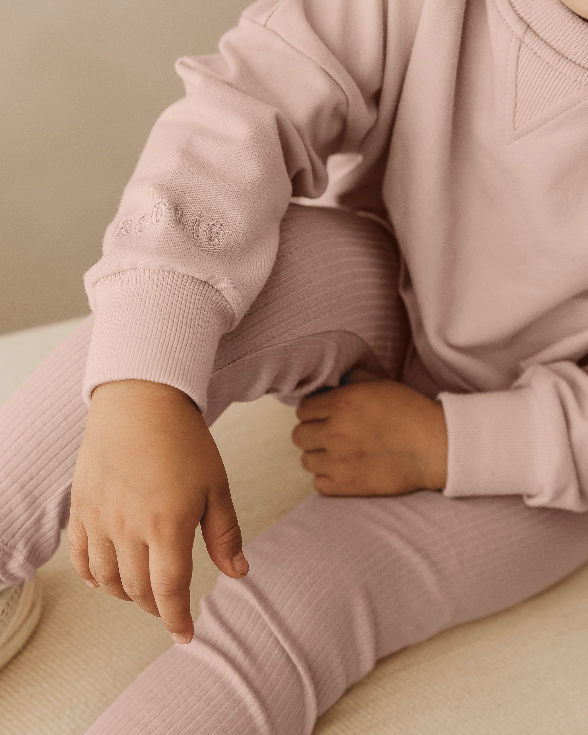 ROOBiE oversized toddler jumper in RASPBERRY WHiP – pink crew neck sweatshirt, nursery-friendly and mix-and-match ready