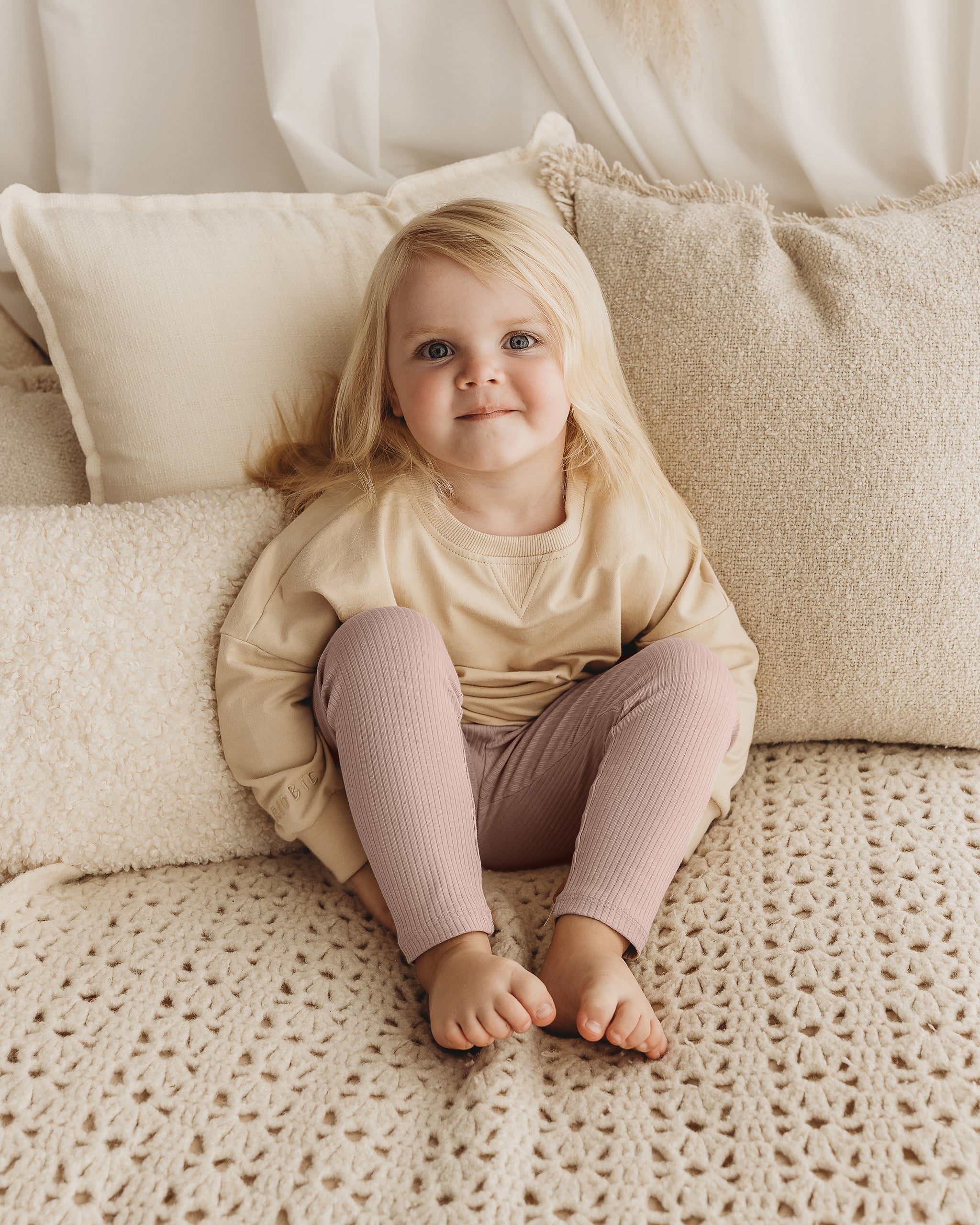 RiBBED LEGGiNGS - CHOCCY BiCCY