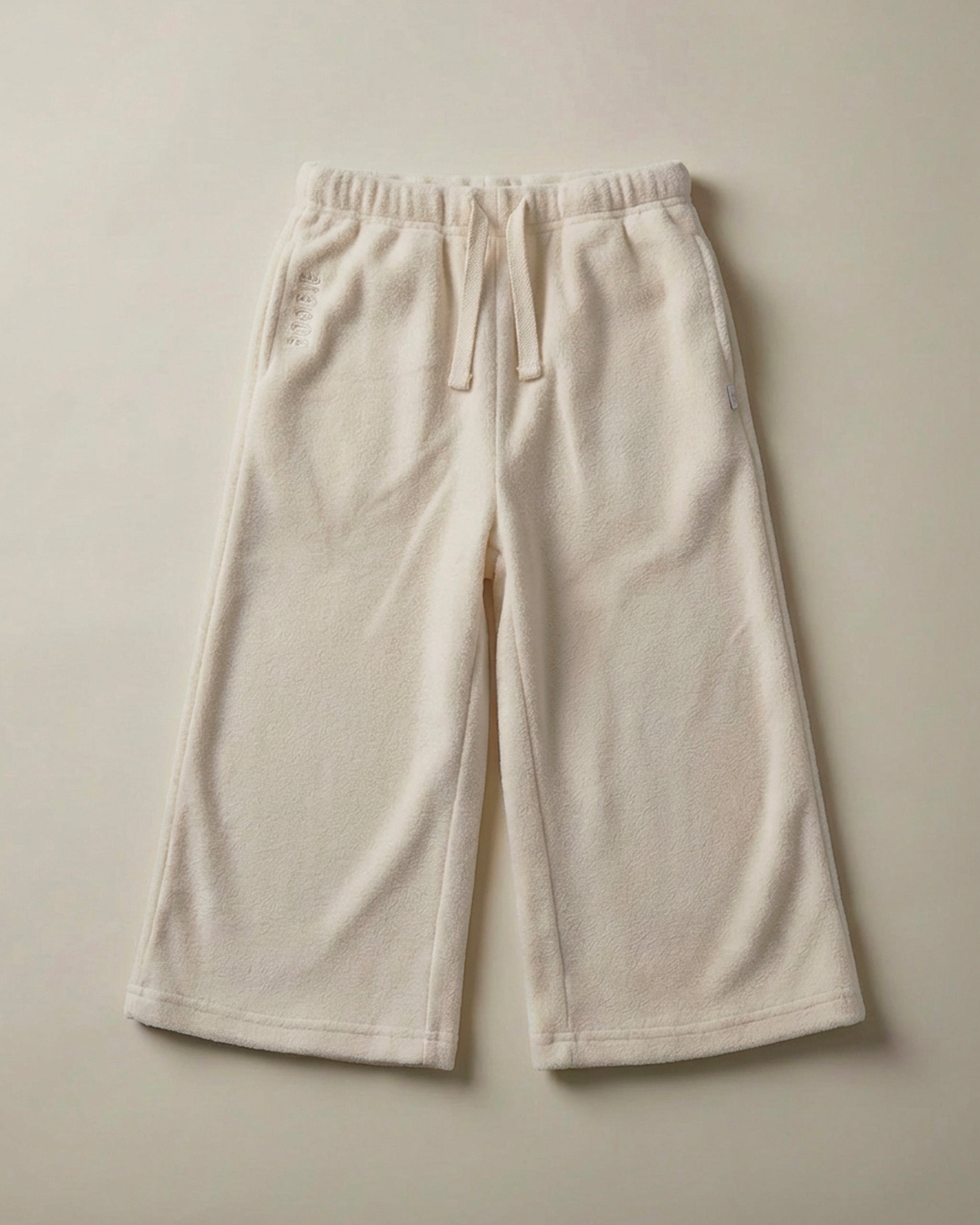 FLEECE WiDE LEG JOGGERS - MACADAMiA MiLK